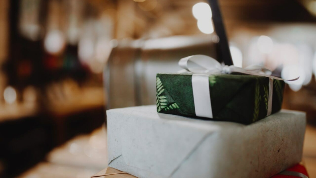 tradicionalni pokloni za žene